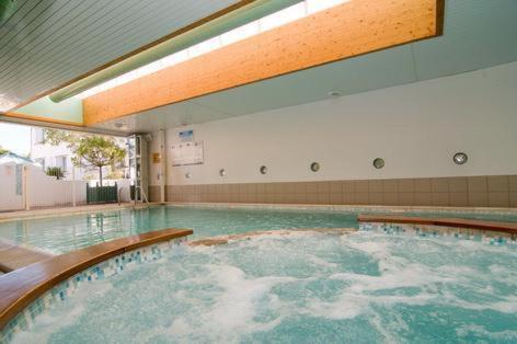 Le Robinson Hotel Saint-Jean-de-Monts Kültér fotó
